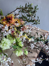 Load image into Gallery viewer, Bouquet Masterclass
